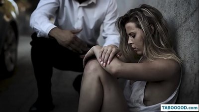 किंकी कथाहरू: घरबारविहीन किशोरी